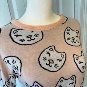 H&M cat sweater cropped with long sleeves
